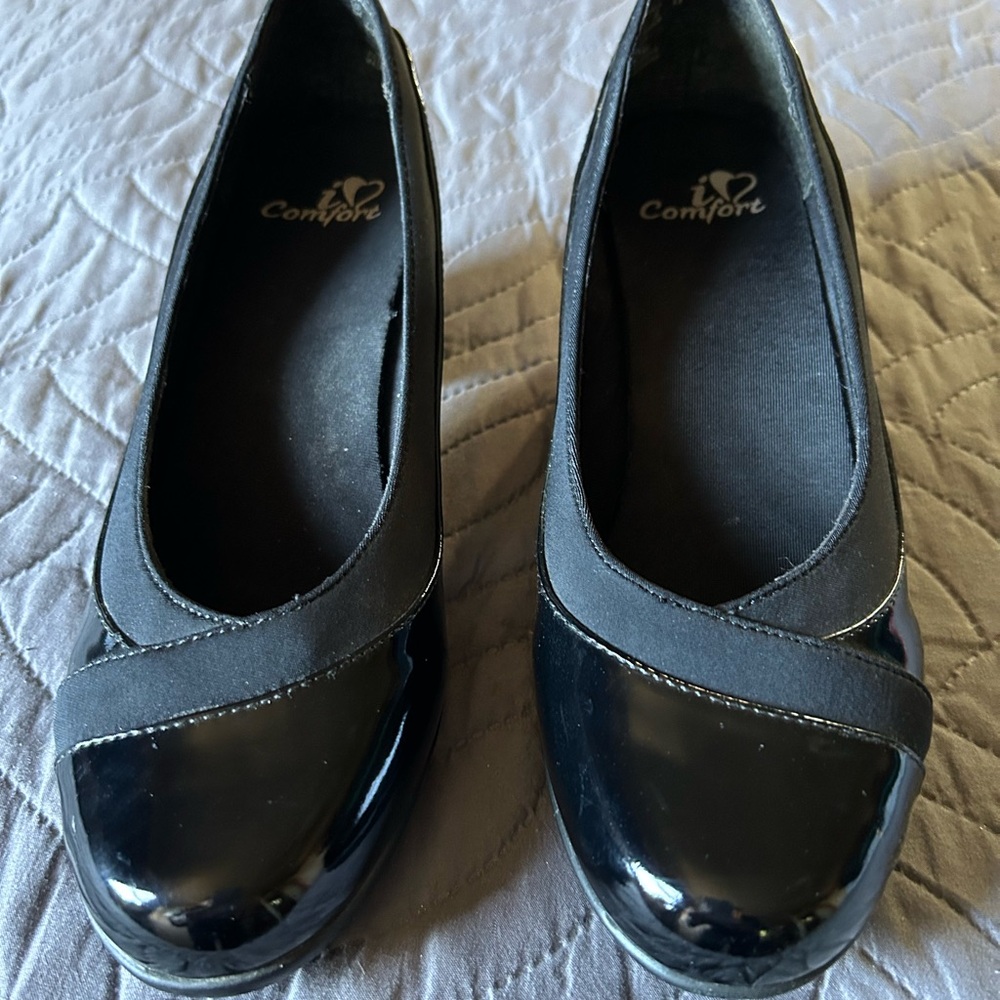 Love confort ♥️like new
